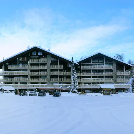 Dents Rousses C1 By Interhome *